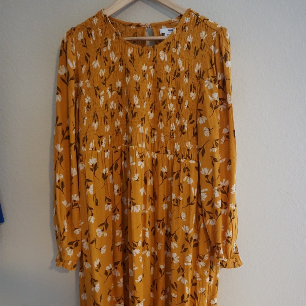 Maternity Sonoma Smocked Bodice Midi Dress - Gold Floral Large